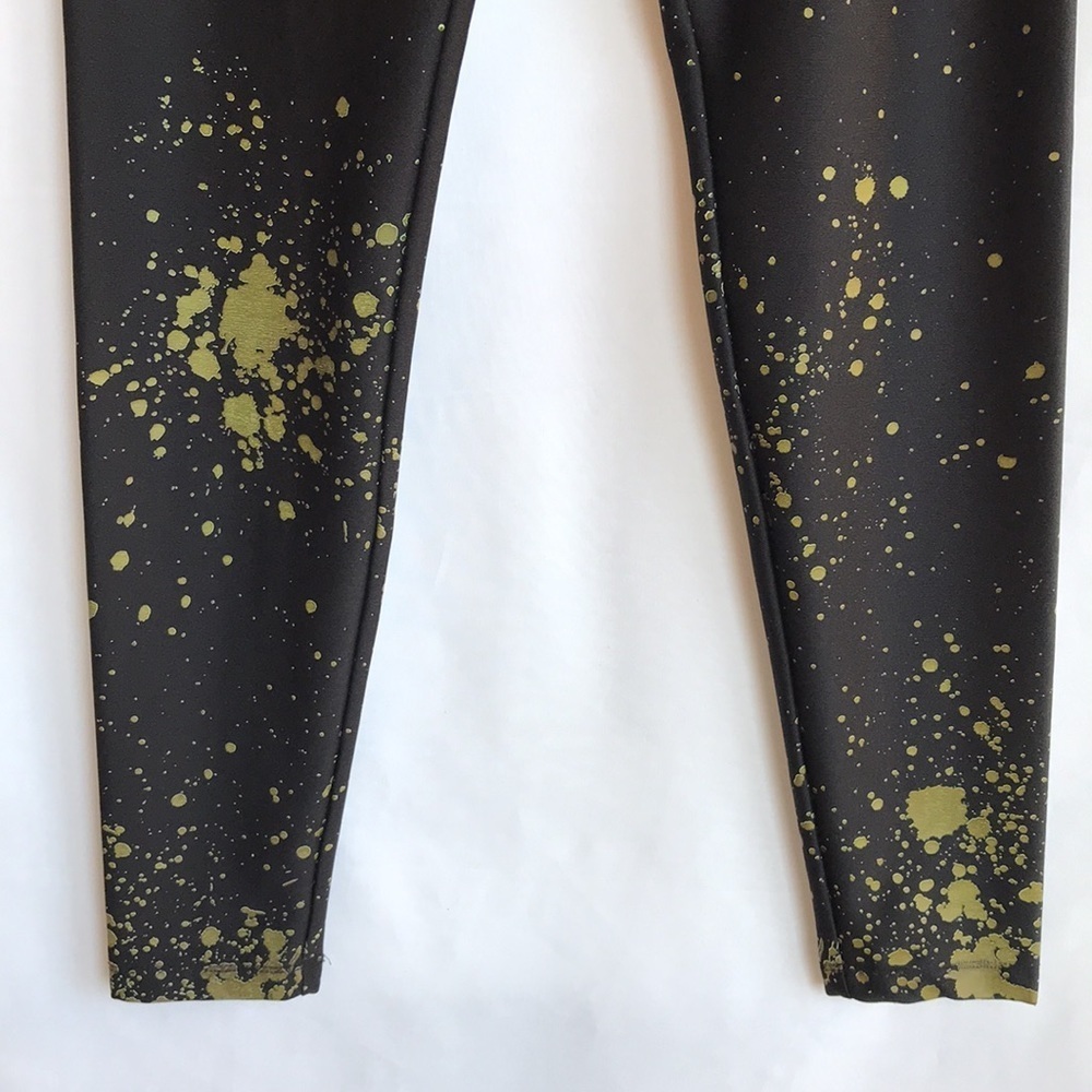 Hot Sox black paint splatter design leggings, sz M - Picture 4 of 11